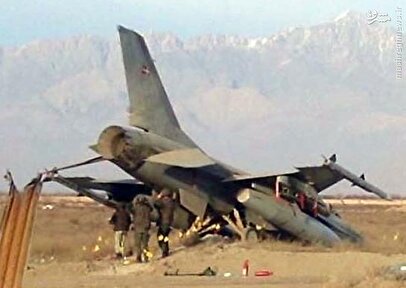لحظات انهدام هواپیمای متجاوز توسط اف-16 + فیلم