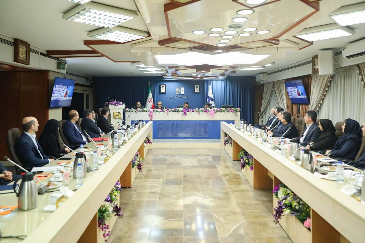 بانک صادرات ایران شایسته جایگاههای برتر نظام بانکی است بانک صادرات ایران شایسته جایگاههای برتر نظام بانکی است