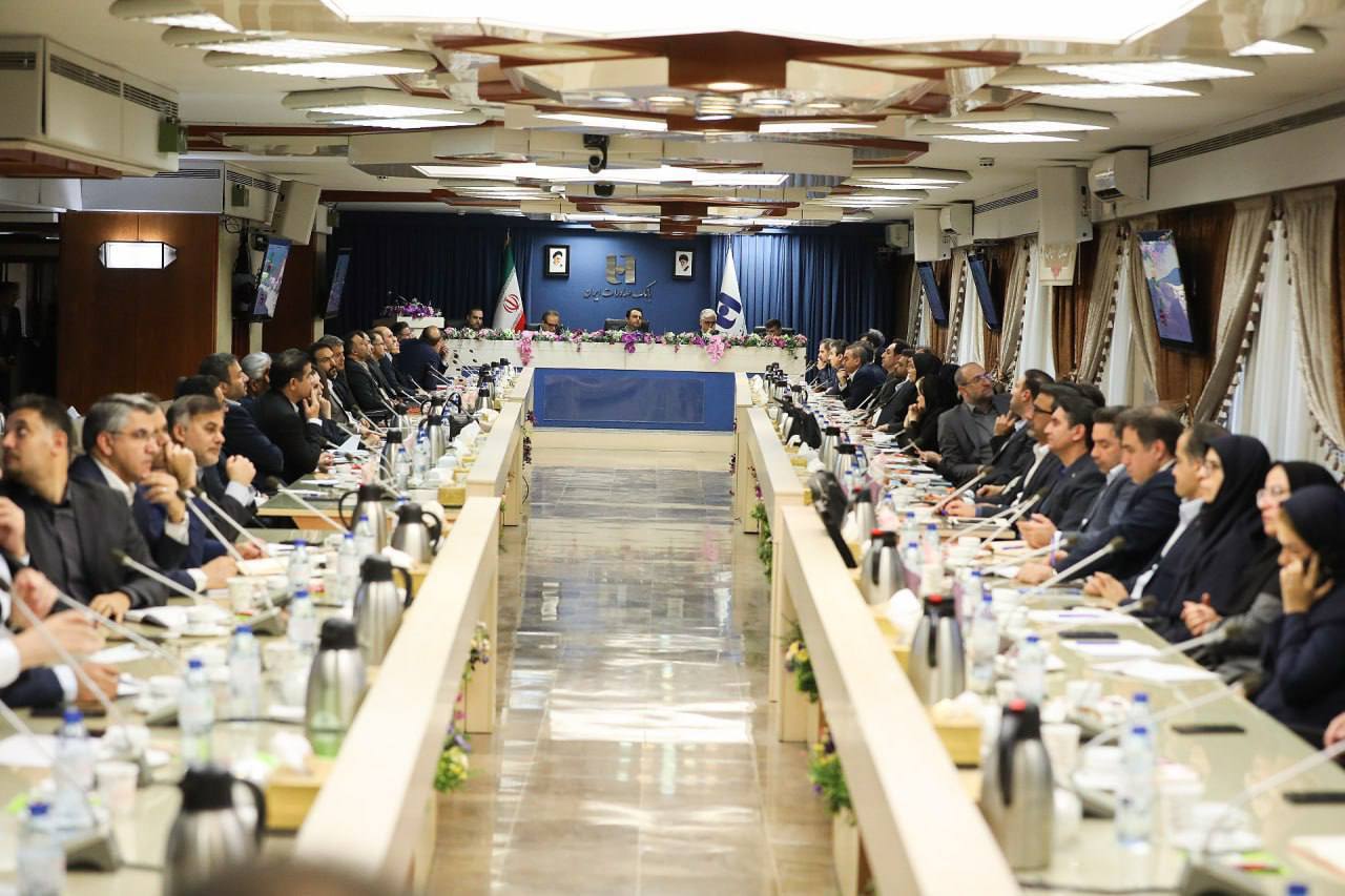 بانک صادرات ایران شایسته جایگاههای برتر نظام بانکی است بانک صادرات ایران شایسته جایگاههای برتر نظام بانکی است