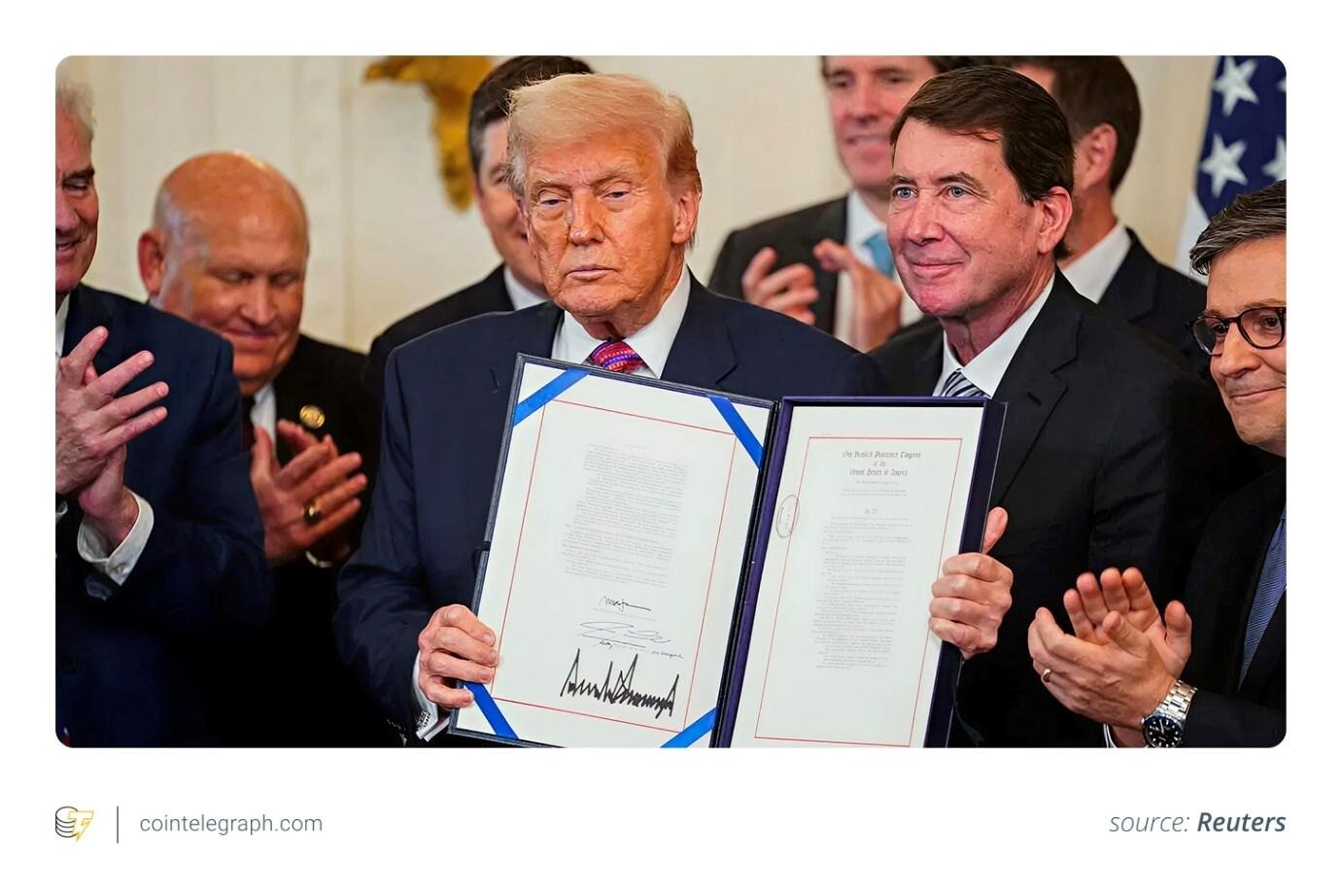 سال ۲۰۲۵؛ بیتکوین میدرخشد، اتریوم قدرتمند میشود و کریپتو وارد مرحله نهادی میگردد سال ۲۰۲۵؛ بیتکوین میدرخشد، اتریوم قدرتمند میشود و کریپتو وارد مرحله نهادی میگردد