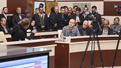 اخراج ناباورانه یک مدیر در حضور وزیر جهاد با لحن تند + فیلم