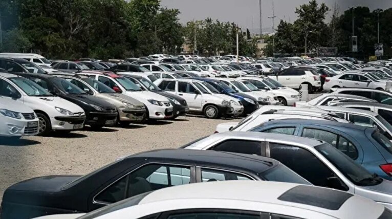 وضعیت بازار خودرو امروز سه‌شنبه ۲۷ آبان ۱۴۰۴ / ترمز گرانی کشیده شد! + جدول