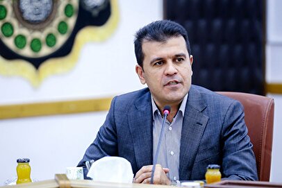 استفاده از انسان به جای ربات در نمایشگاه اینوکس کیش/ معاون پزشکیان واکنش نشان داد