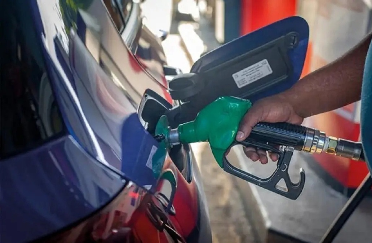 خبر مهم از افزایش شبانه قیمت بنزین از ۳۰ آبان / وزارت نفت حرف آخر را زد