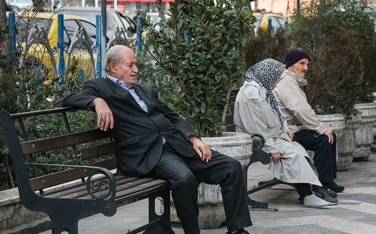 سورپرایز شبانه دولت برای بازنشستگان/ زمان واریز مابهالتفاوت فروردین مشخص شد سورپرایز شبانه دولت برای بازنشستگان/ زمان واریز مابهالتفاوت فروردین مشخص شد