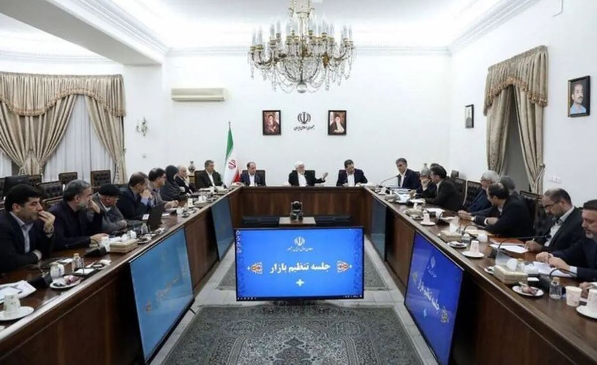 عارف: مسئولان از تریبونها درباره اختلافات صحبت نکنند عارف: مسئولان از تریبونها درباره اختلافات صحبت نکنند
