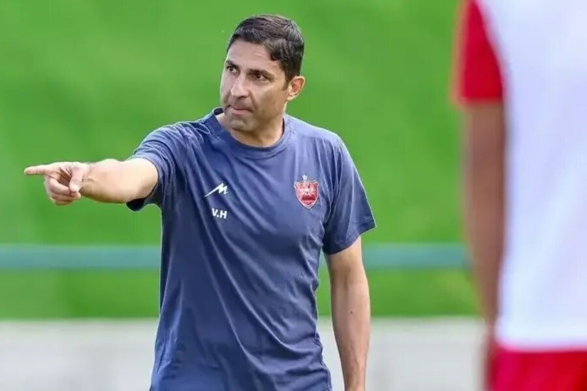 واکنش عجیب وحید هاشمیان بعد از عزلش/ فسخ نمیکنم واکنش عجیب وحید هاشمیان بعد از عزلش/ فسخ نمیکنم