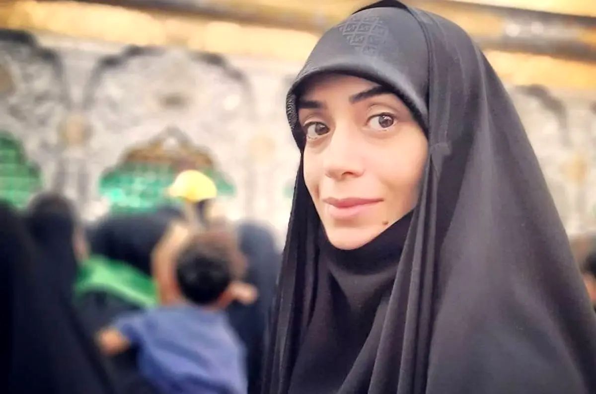 عکس جنجالی از الهام چرخنده در ستاد امر به معروف عکس جنجالی از الهام چرخنده در ستاد امر به معروف