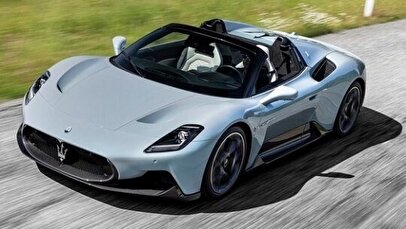 تعداد دارندگان خودرو‌های لوکس در ایران مشخص شد / ۴ نفر در ایران لامبورگینی دارند