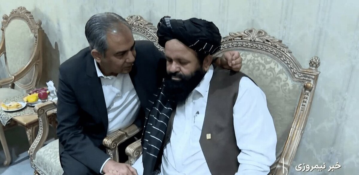 آشتی وزرای افغانستان و پاکستان در تهران+ فیلم آشتی وزرای افغانستان و پاکستان در تهران+ فیلم