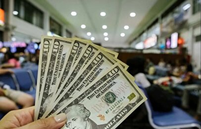 سقوط قیمت دلار، یورو، درهم، پوند و لیر آبان ۱۴۰۴ / ریزش قیمت دلار بازار آزاد از ۱۰ هزارتومان گذشت