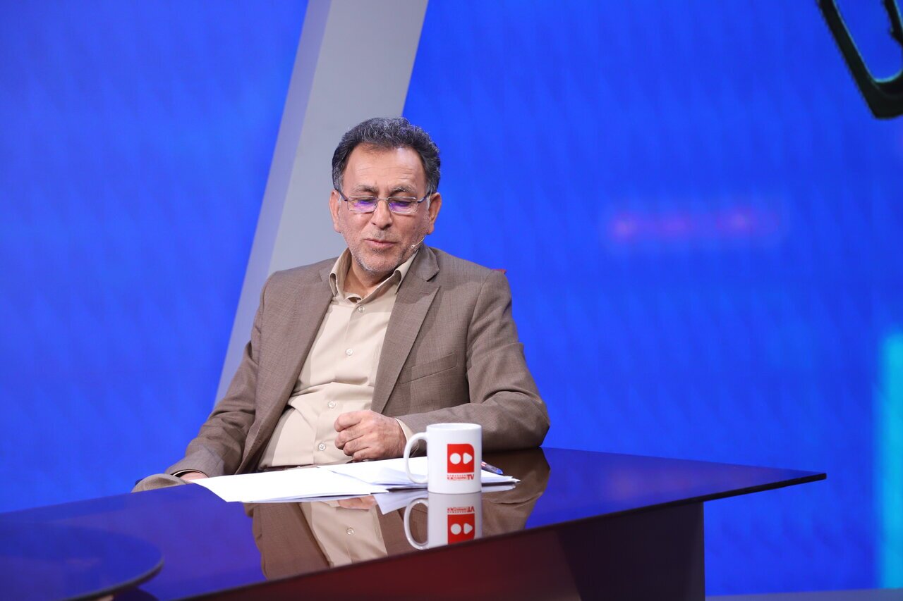 رونمایی دولت از بنزین  ۷۵۰۰ تومانی / مردم آماده باشند رونمایی دولت از بنزین  ۷۵۰۰ تومانی / مردم آماده باشند