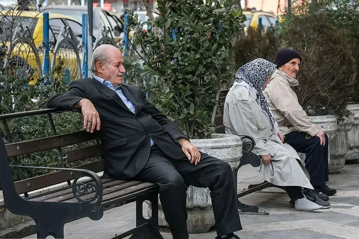 خبر بد برای بارنشستگان تامین اجتماعی/ بیمه تکمیلی بازنشستگان متوقف شد