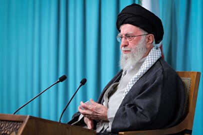 تسلیت رهبر انقلاب به سقاب اصفهانی درپی درگذشت همسرش