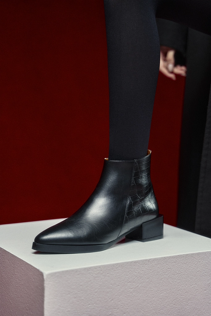 نیم بوت پاشنه کوتاه چرم کاکتوس