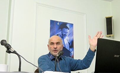 فرشاد مومنی به دلیل عوارض آلودگی هوا بستری شد