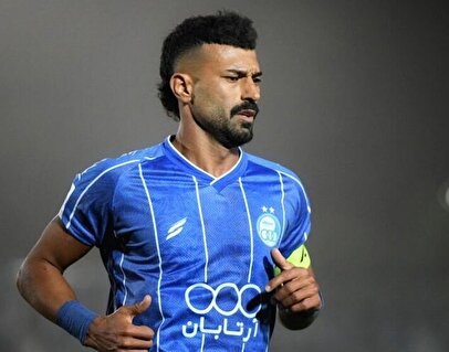 حاشیه ورود استقلال به هتل / رضاییان کتک خورد