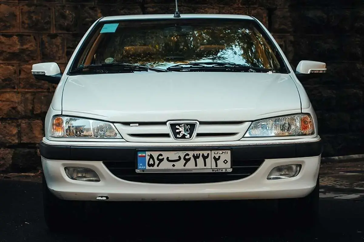 زلزله در بازار خودرو/ قیمت پژو پارس از یک میلیارد گذشت