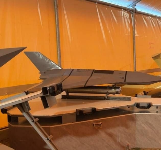 رونمایی از جت جنگنده جدید ایران / پهپاد دالاهو ۱۱۰ را بهتر بشناسید رونمایی از جت جنگنده جدید ایران / پهپاد دالاهو ۱۱۰ را بهتر بشناسید