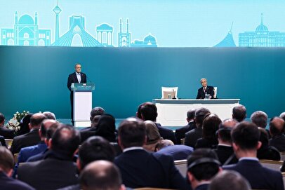 تأکید رئیسجمهور بر توسعه همکاریهای اقتصادی با قزاقستان