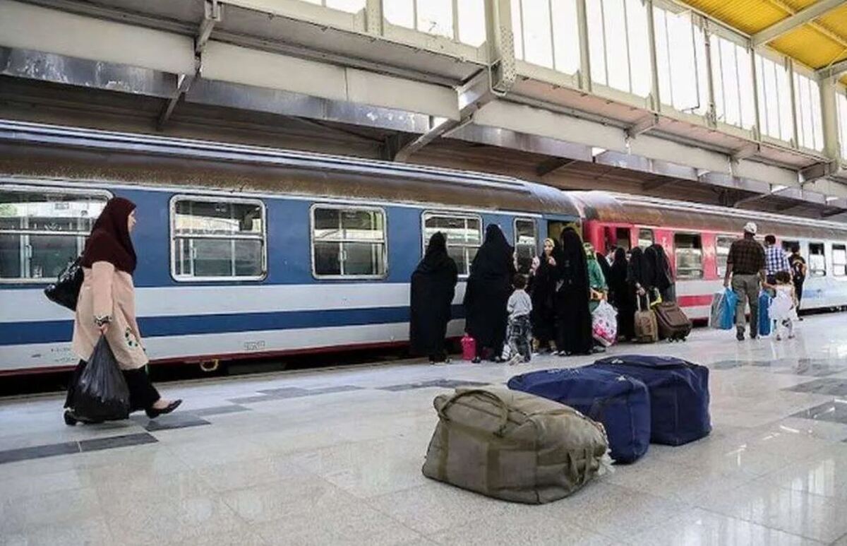 پیش فروش بلیت قطار‌های مسافری آغاز شد