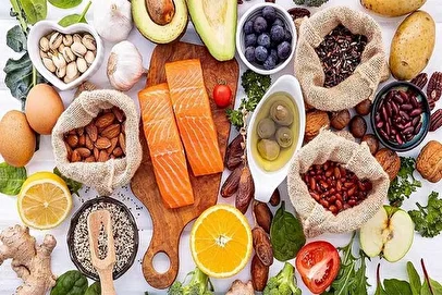 خوراکیهای تقویتکننده ایمنی بدن در زمستان/ از مرکبات تا ماهیهای چرب