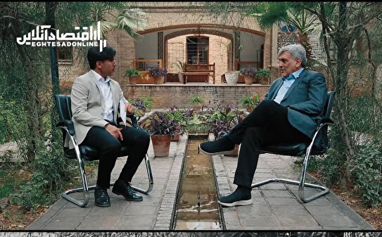 فساد در دوره کدام شهردار تهران بیشتر بود؟/ در مورد زاکانی مردم قضاوت کنند/ منتقدان با پروژه‌های ما عکس یادگاری می‌گیرند