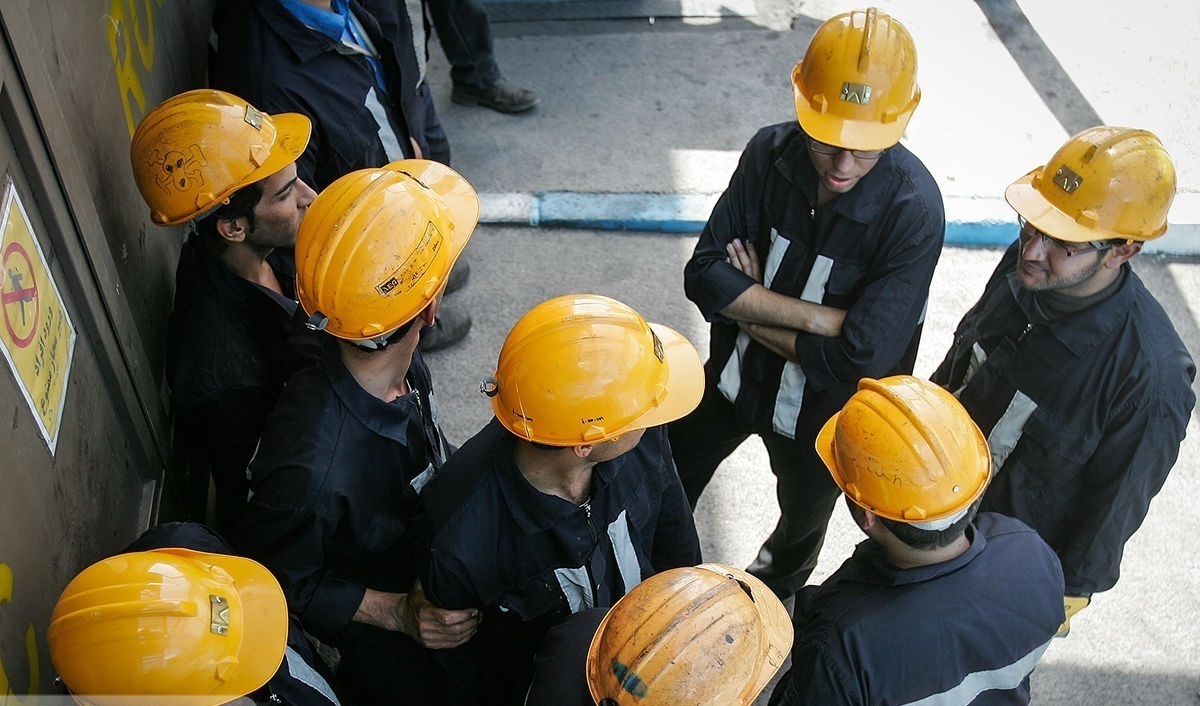 میزان افزایش حقوق کارگران در سال ۱۴۰۵ / دستمزد‌ها سالی ۲ بار افزایش یابد