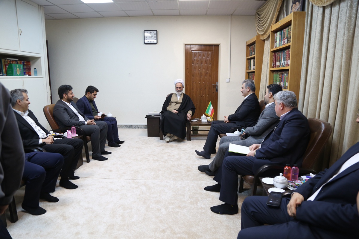 بانک قرض الحسنه مهر ایران در حال تولید یک الگوی عملی از بانکداری مردمی ، فریادرسی اجتماعی و خدمت رسانی واقعی است بانک قرض الحسنه مهر ایران در حال تولید یک الگوی عملی از بانکداری مردمی ، فریادرسی اجتماعی و خدمت رسانی واقعی است