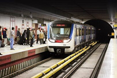 وضعیت بحرانی مترو‌ها در ایران / قبض برق ۳۰۰ میلیاردی مترو را قطع می‌کند؟