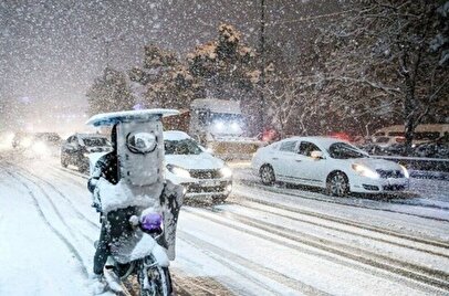 کولاک بارش برف و باران ادامه دارد / این استان‌ها یخ می‌زند