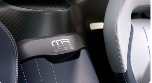 نِوِرا R ریماک، فراتر از خودرو / مالکیت همراه با قدرت تصمیم‌سازی