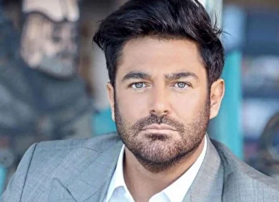 استوری عجیب محمدرضا گلزار برای شب یلدا سوژه شد+ عکس