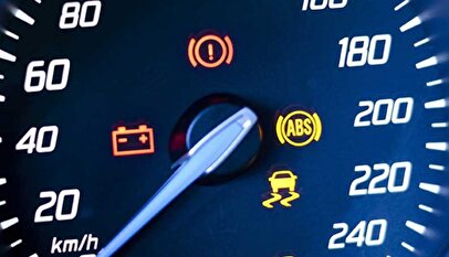 معنای هر یک از چراغ‌های اخطار ماشین چیست؟