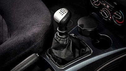 چرا گیربکس ۶ سرعته محبوب است؟ / بررسی مزایا و عملکرد