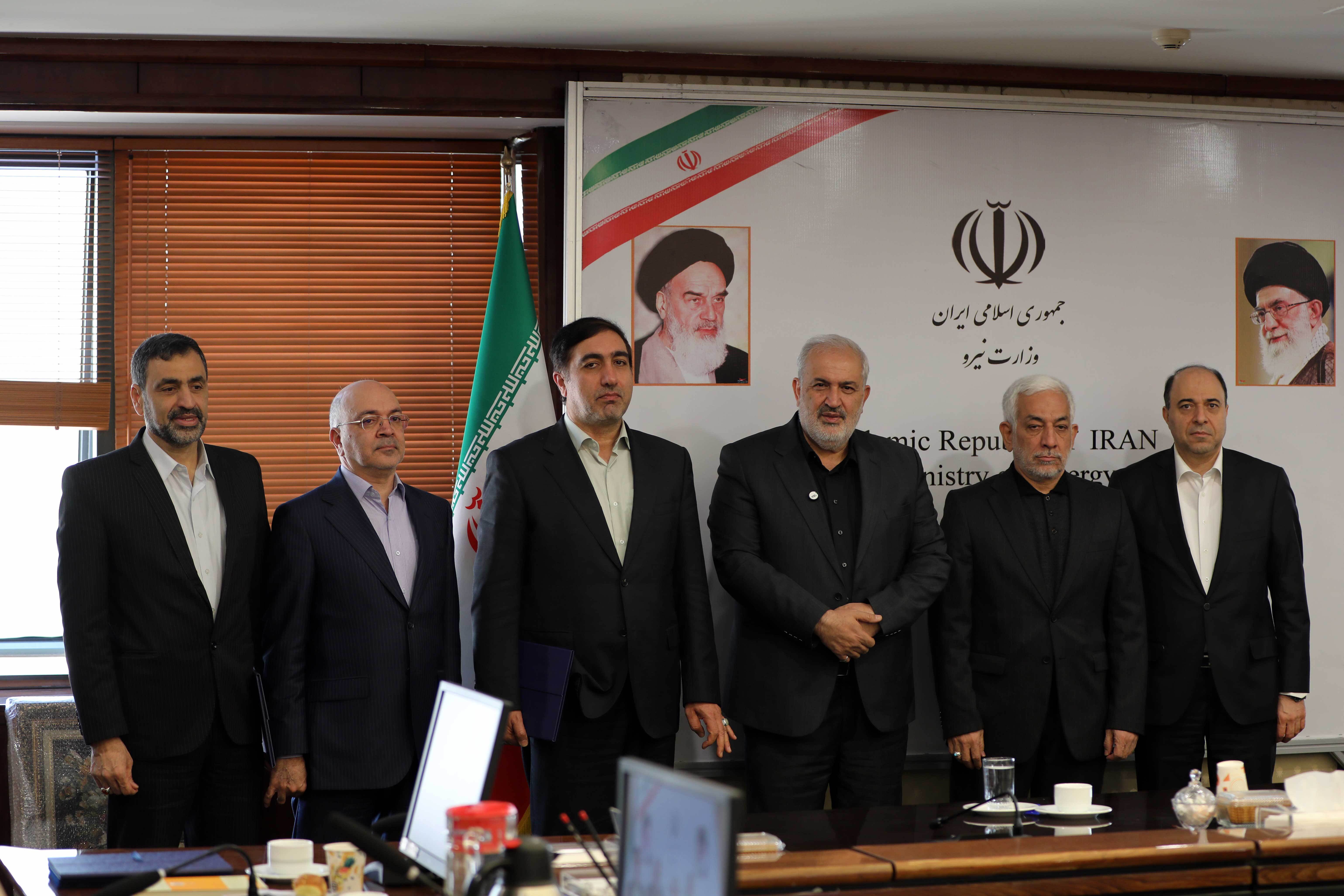 مدیران شرکت های زیانده آبفا برکنار می شوند؟/ حمایت اعضای کمیسیون عمران از یک مدیر عامل