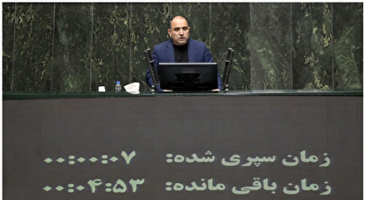 انتقاد تند نماینده گنبدکاووس از گرانی بنزین و کیفیت خودروها