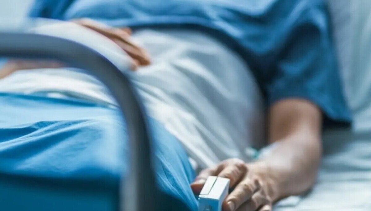 فوری/ خواننده افسانه‌ای نابینا شد