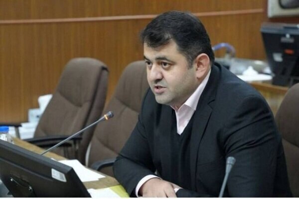 طرح ویژه شهرداری برای مقابله با آلودگی هوا / حمل‌ونقل کارمندان رایگان شد