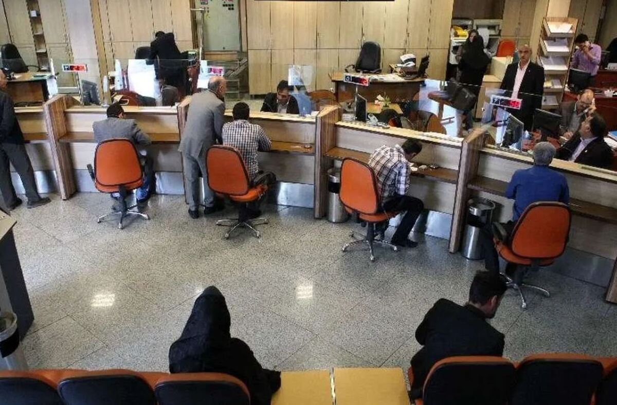 جزئیات طرح جدید بانک مرکزی/ کارت خرید ۵۰۰ میلیونی به چه کسانی تعلق می‌گیرد؟