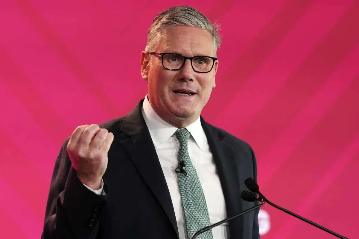 ابلاغ طرح ۵ ماده‌ای بریتانیا برای بازگشایی تنگه هرمز/ ماجرا چیست؟