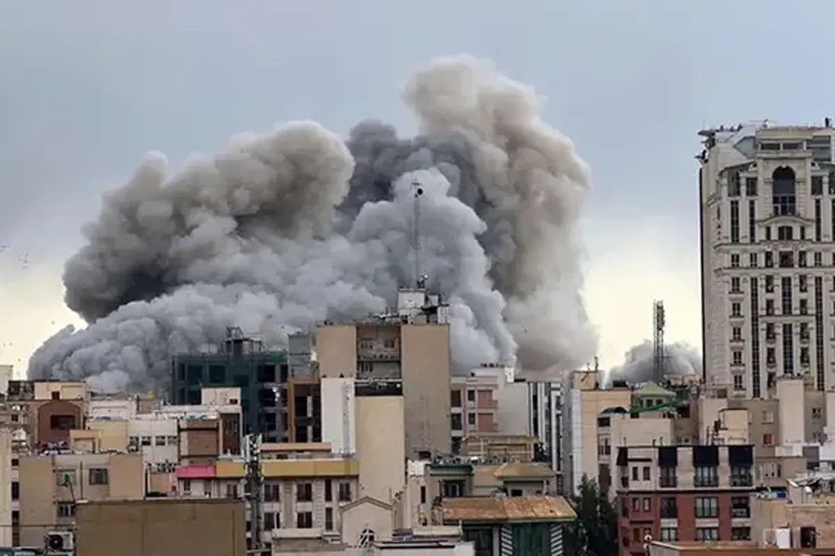 فوری/ لحظاتی پیش؛ شنیده شدن صدای انفجار در کرج و شرق تهران