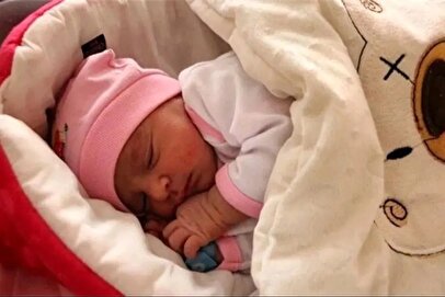 خرید و فروش پستانک و شیشه شیر کارکرده در حد نو در دیوار!