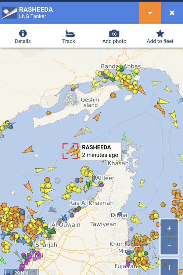 فوری/ کشتیهای این کشور از تنگه هرمز برگشت خورد فوری/ کشتیهای این کشور از تنگه هرمز برگشت خورد