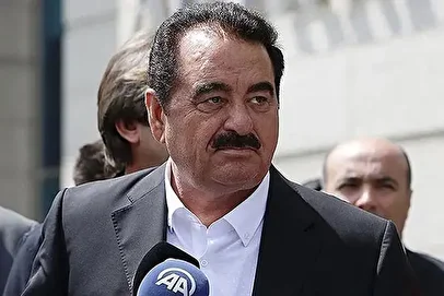 خواننده معروف و نوستالژی در بیمارستان بستری شد