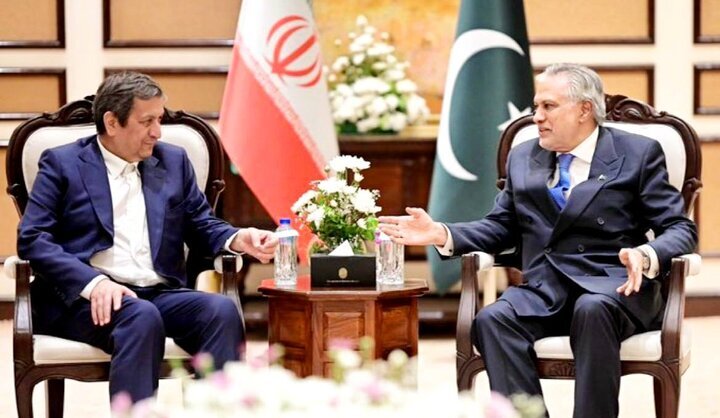 جزئیات دیدار همتی با وزیر خارجه پاکستان در حاشیه مذاکرات اسلام آباد