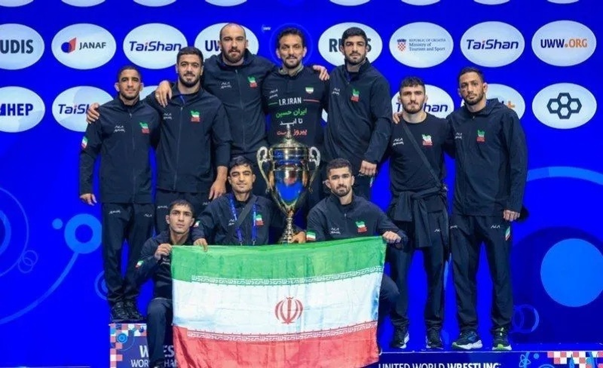 پیام محسنی اژه‌ای به قهرمانان تیم ملی کشتی ایران