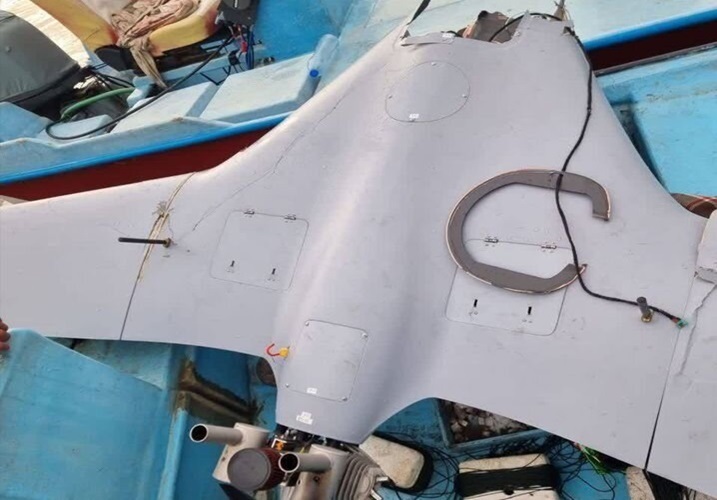 شکار پهپاد انتحاری با تور + عکس