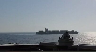 فوری / سنتکام فیلم حمله تفنگداران آمریکایی به کشتی ایرانی را منتشر کرد