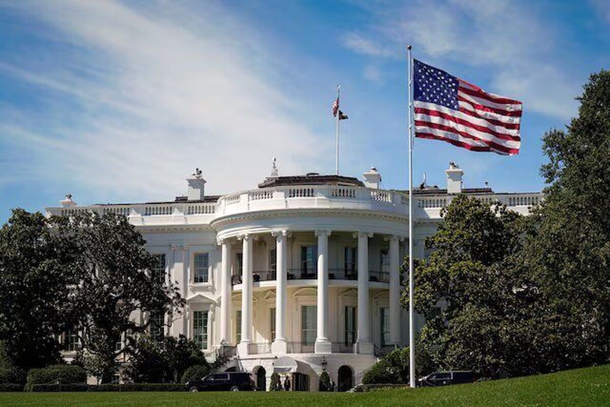 کاخ سفید: اخبار منتشره درباره طرح ۱۵ ماده‌ای آمریکا برای مذاکره با ایران نادرست است